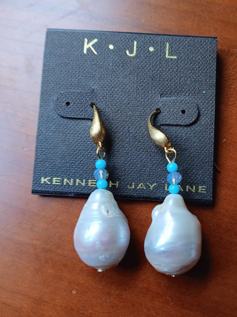 Baroque Pearl Drop Earring with Turquoise Gemstone